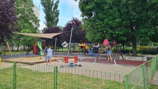 Eladó panellakás, Budapesten, IV. kerületben 67.9 M Ft, 3 szobás