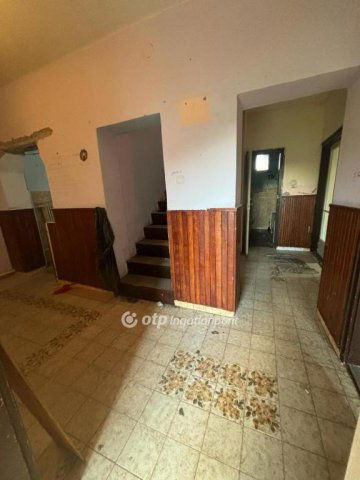 Eladó családi ház, Aszalón 14 M Ft, 4 szobás