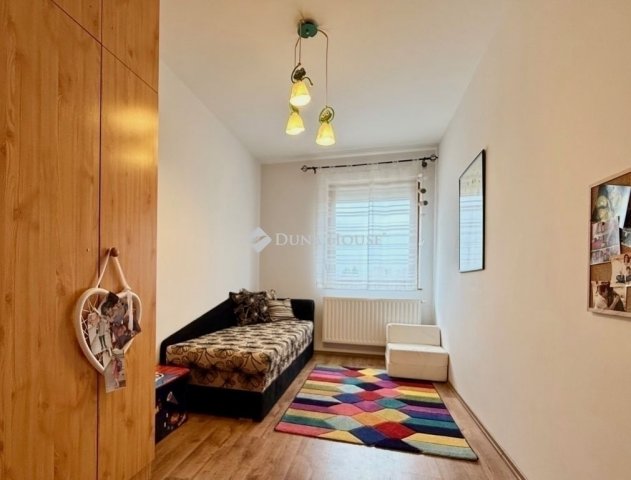 Eladó téglalakás, Kecskeméten 73.9 M Ft, 3 szobás