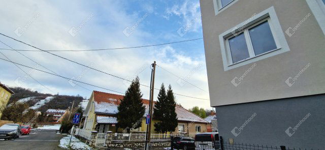 Eladó téglalakás, Miskolcon 28 M Ft, 1 szobás