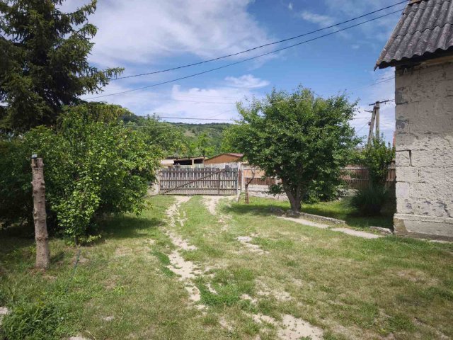 Eladó családi ház, Nagybarcán 16.5 M Ft, 3 szobás
