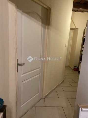 Eladó családi ház, Piliscséven 49.9 M Ft, 3 szobás