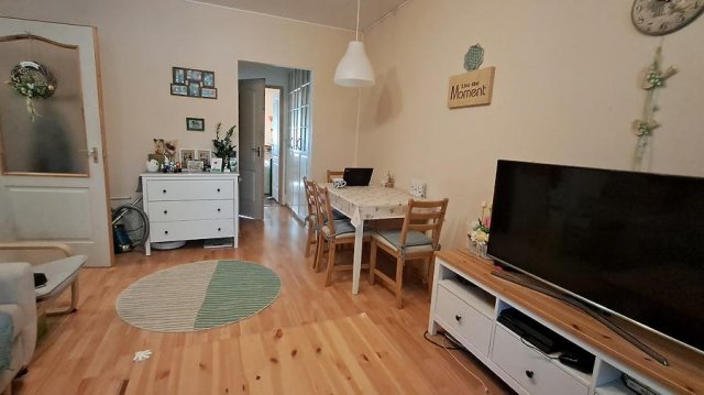 Eladó panellakás, Budapesten, XV. kerületben, Vácegres utcában