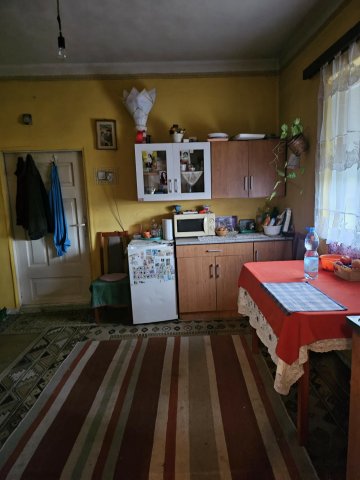 Eladó családi ház, Arlón 8 M Ft, 2 szobás