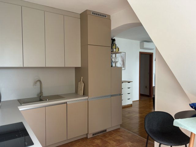 Eladó téglalakás, Debrecenben 0.32 M Ft, 3 szobás