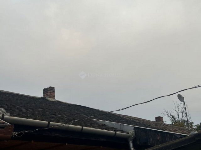 Eladó téglalakás, Budapesten, XXI. kerületben 34.4 M Ft