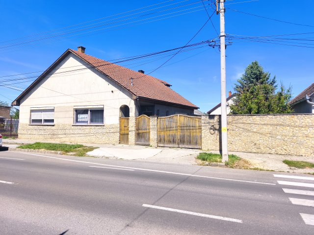 Eladó családi ház, Dombóváron, Rákóczi utcában 48 M Ft