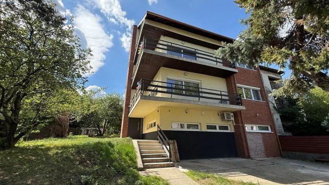 Eladó téglalakás, Budapesten, XI. kerületben 185 M Ft, 4 szobás