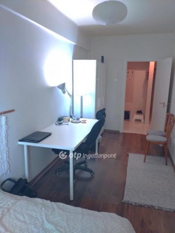 Eladó téglalakás, Budapesten, II. kerületben 105 M Ft, 2 szobás