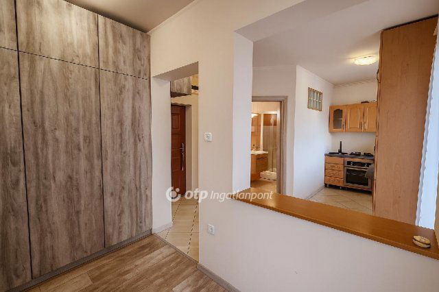 Eladó téglalakás, Dunaharasztin 61.99 M Ft, 2 szobás