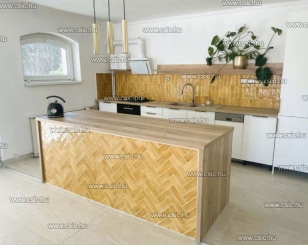 Eladó ikerház, Budapesten, II. kerületben 279 M Ft, 5 szobás