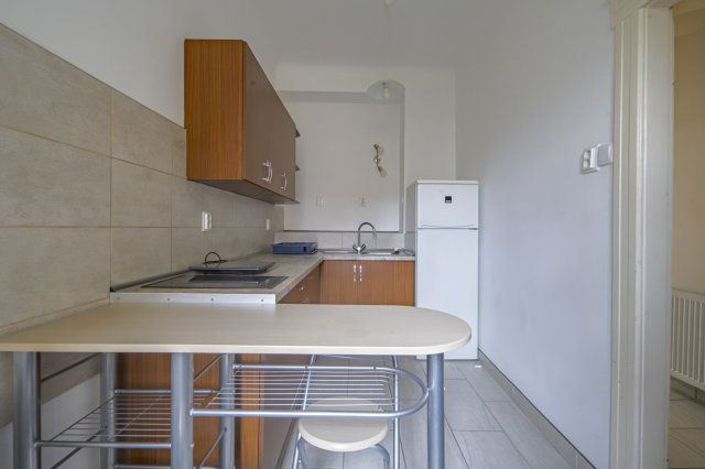 Kiadó téglalakás, albérlet, III. kerületben, Tímár utcában