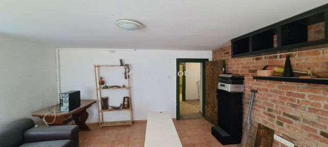 Eladó téglalakás, Sopronban 25 M Ft, 2 szobás