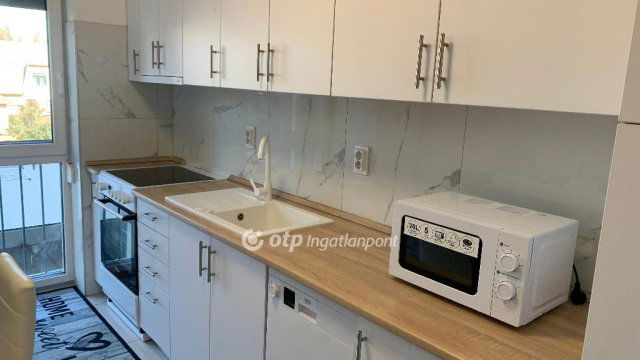 Kiadó téglalakás, albérlet, Nyíregyházán 190 E Ft / hó