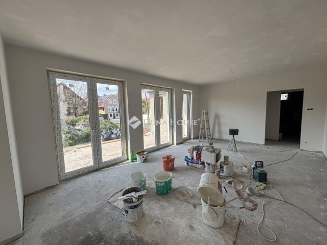 Eladó családi ház, Kecskeméten 149.9 M Ft, 4 szobás