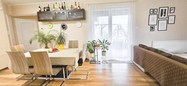 Eladó ikerház, Szigetszentmiklóson 95.9 M Ft, 4 szobás