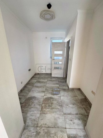 Eladó családi ház, Székesfehérvárott 110 M Ft, 5 szobás