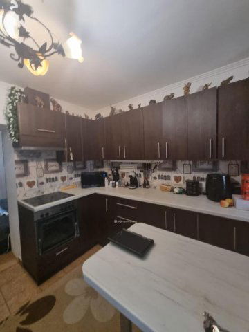 Eladó családi ház, Pápán 32.99 M Ft, 1+3 szobás