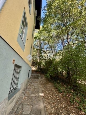 Eladó téglalakás, Budapesten, XI. kerületben 115 M Ft, 1 szobás