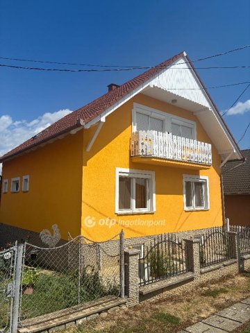 Eladó családi ház, Magyarszéken 110 M Ft, 5 szobás