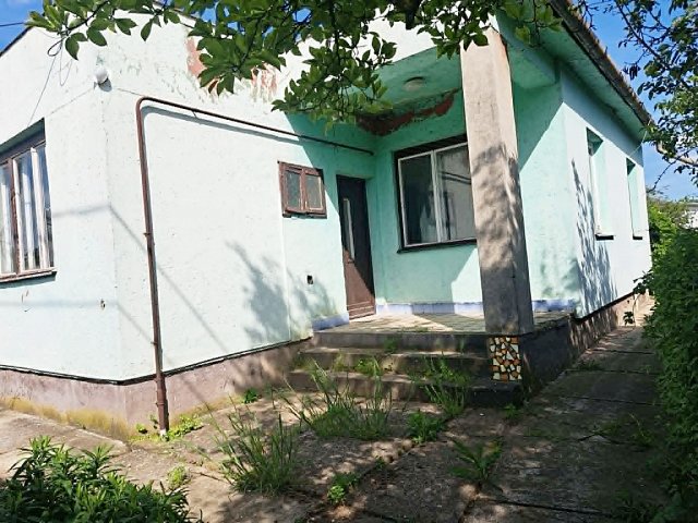 Eladó családi ház, Tiszavasváriban 12 M Ft, 3 szobás