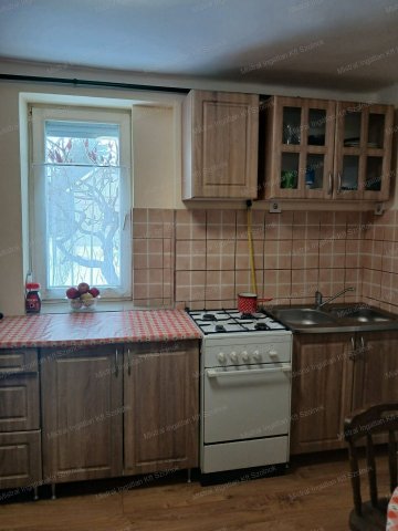 Eladó családi ház, Tiszaföldváron 15.4 M Ft, 2 szobás