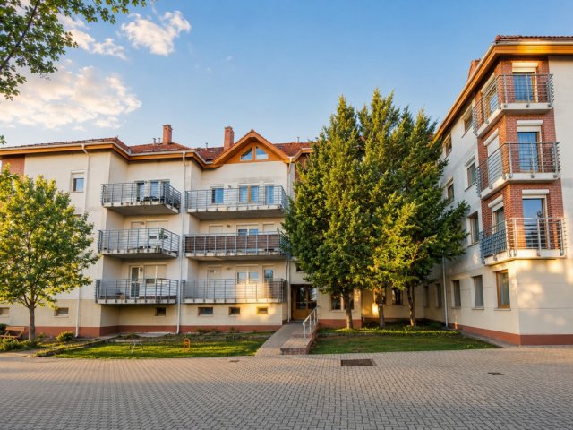 Eladó téglalakás, Budapesten, XVIII. kerületben 71.2 M Ft