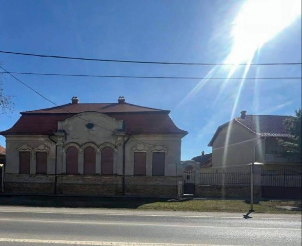 Eladó családi ház, Orosházán 67 M Ft, 4 szobás