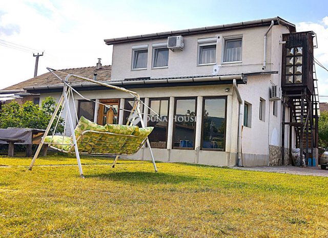 Eladó ikerház, Tokodaltárón 61.9 M Ft, 7 szobás