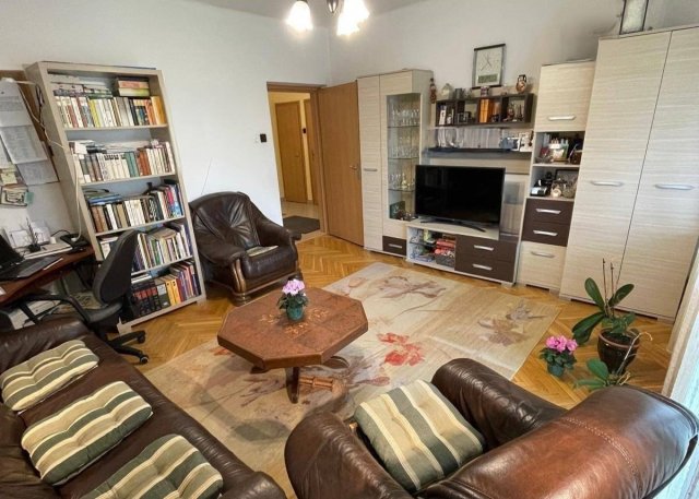 Eladó családi ház, Balatonbogláron 115 M Ft, 5 szobás