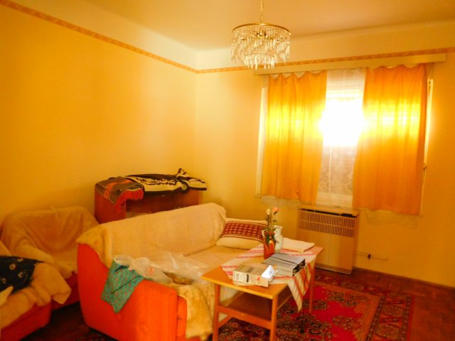 Eladó családi ház, Vácszentlászlón 29.8 M Ft, 3 szobás