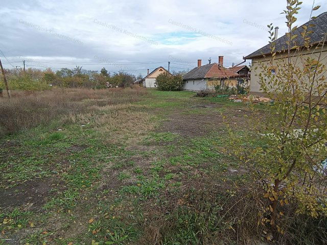 Eladó telek, Kunszentmártonban 1.5 M Ft / költözzbe.hu