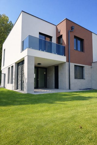 Eladó ikerház, Balatonlelleén 161 M Ft, 4+1 szobás