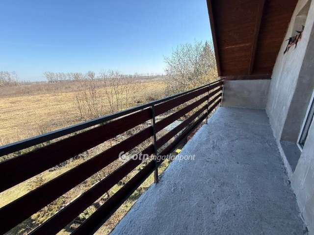 Eladó családi ház, Monorierdőn 71.9 M Ft, 2+2 szobás