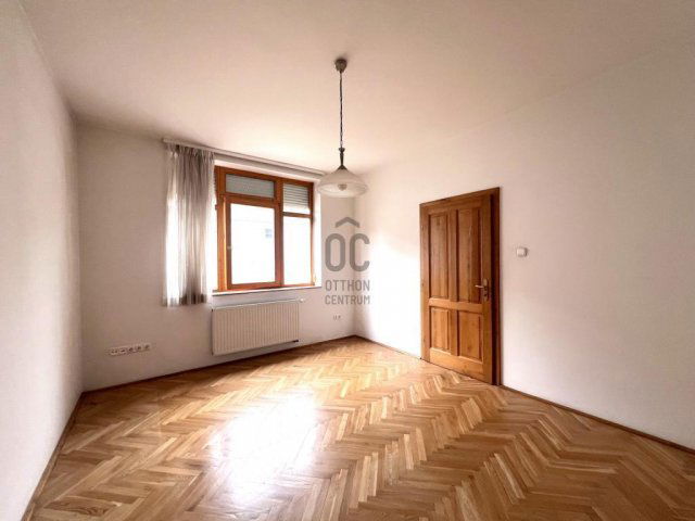 Eladó családi ház, Budapesten, XVIII. kerületben 170 M Ft