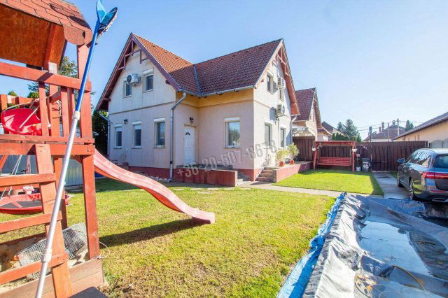 Eladó ikerház, Üllőn 125 M Ft, 5 szobás / költözzbe.hu