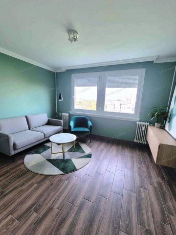 Eladó panellakás, Szolnokon 35.99 M Ft / költözzbe.hu