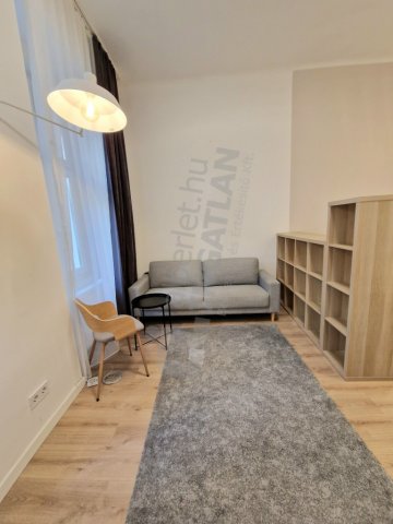 Kiadó téglalakás, albérlet, IX. kerületben, Lónyay utcában