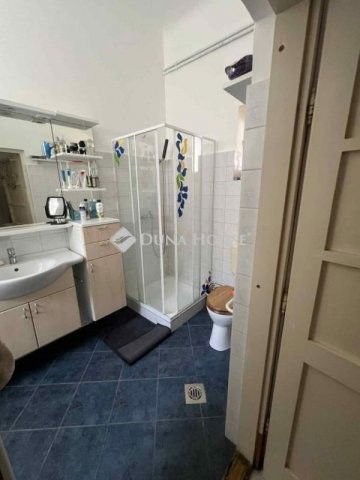 Eladó ikerház, Csömörön 75.8 M Ft, 2 szobás