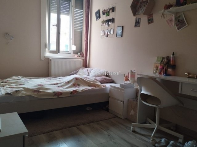 Eladó téglalakás, Budapesten, IV. kerületben 110 M Ft, 5 szobás