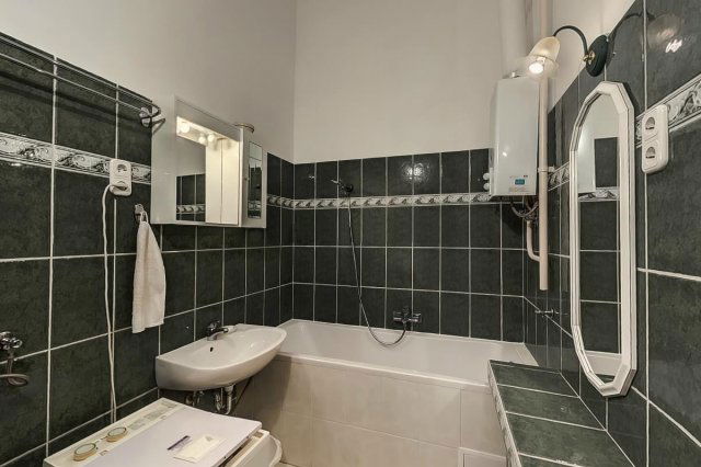 Eladó téglalakás, Budapesten, VIII. kerületben, Pál utcában