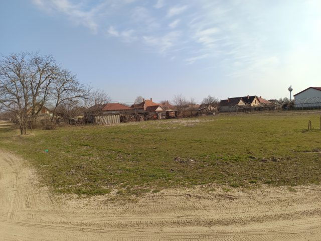 Eladó telek, Bugacon 8 M Ft / költözzbe.hu