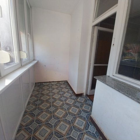 Eladó téglalakás, Szolnokon 25.5 M Ft, 1 szobás