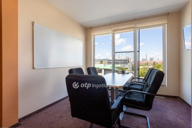 Eladó iroda, Budapesten, XIII. kerületben 249.95 M Ft, 2 szobás