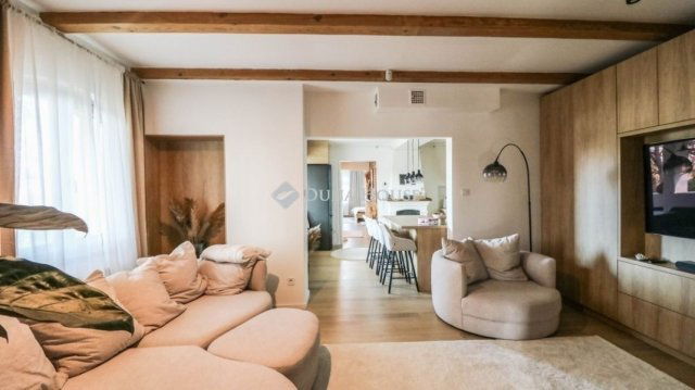 Eladó családi ház, Bogádon 145 M Ft, 4 szobás