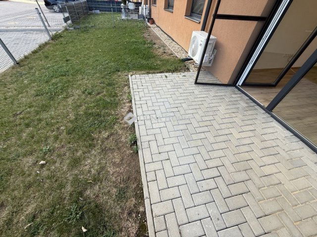 Kiadó téglalakás, albérlet, Szombathelyen 225 E Ft / hó