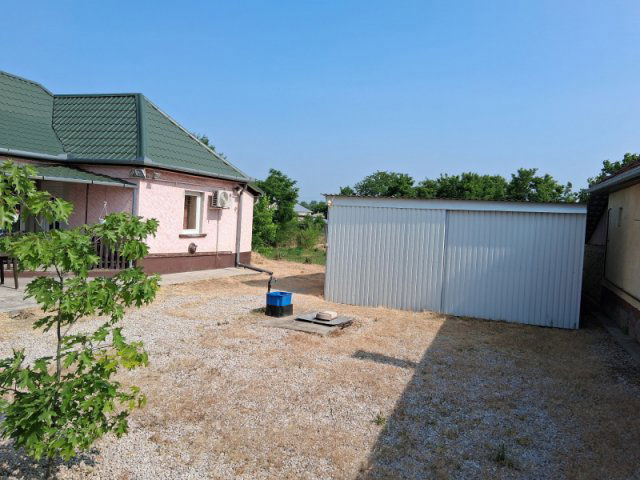 Eladó családi ház, Kakucson 29.9 M Ft, 2 szobás