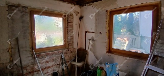 Eladó családi ház, Egerváron 10.5 M Ft, 1 szobás