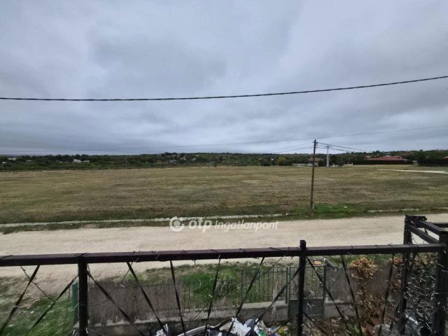 Eladó családi ház, Érden 140 M Ft, 3 szobás