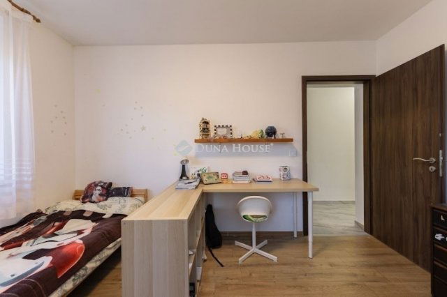 Eladó családi ház, Erdőkertesen 116.9 M Ft, 5 szobás